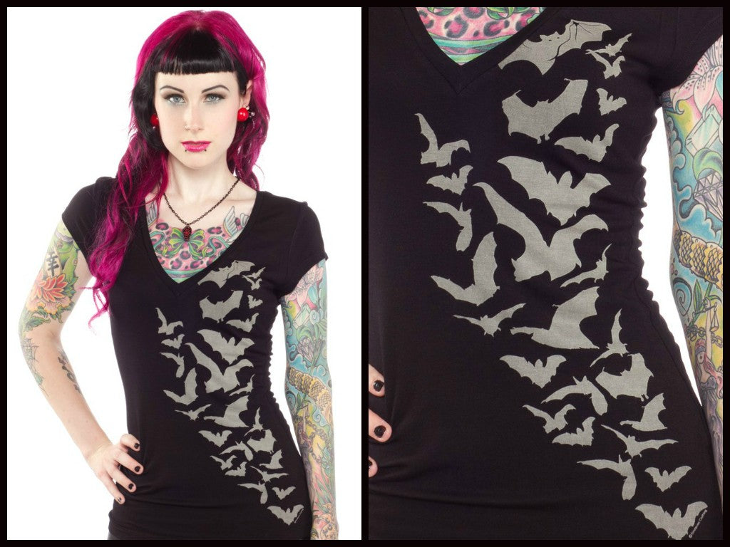 Women's T-shirt Top Noctural Bats V Neck