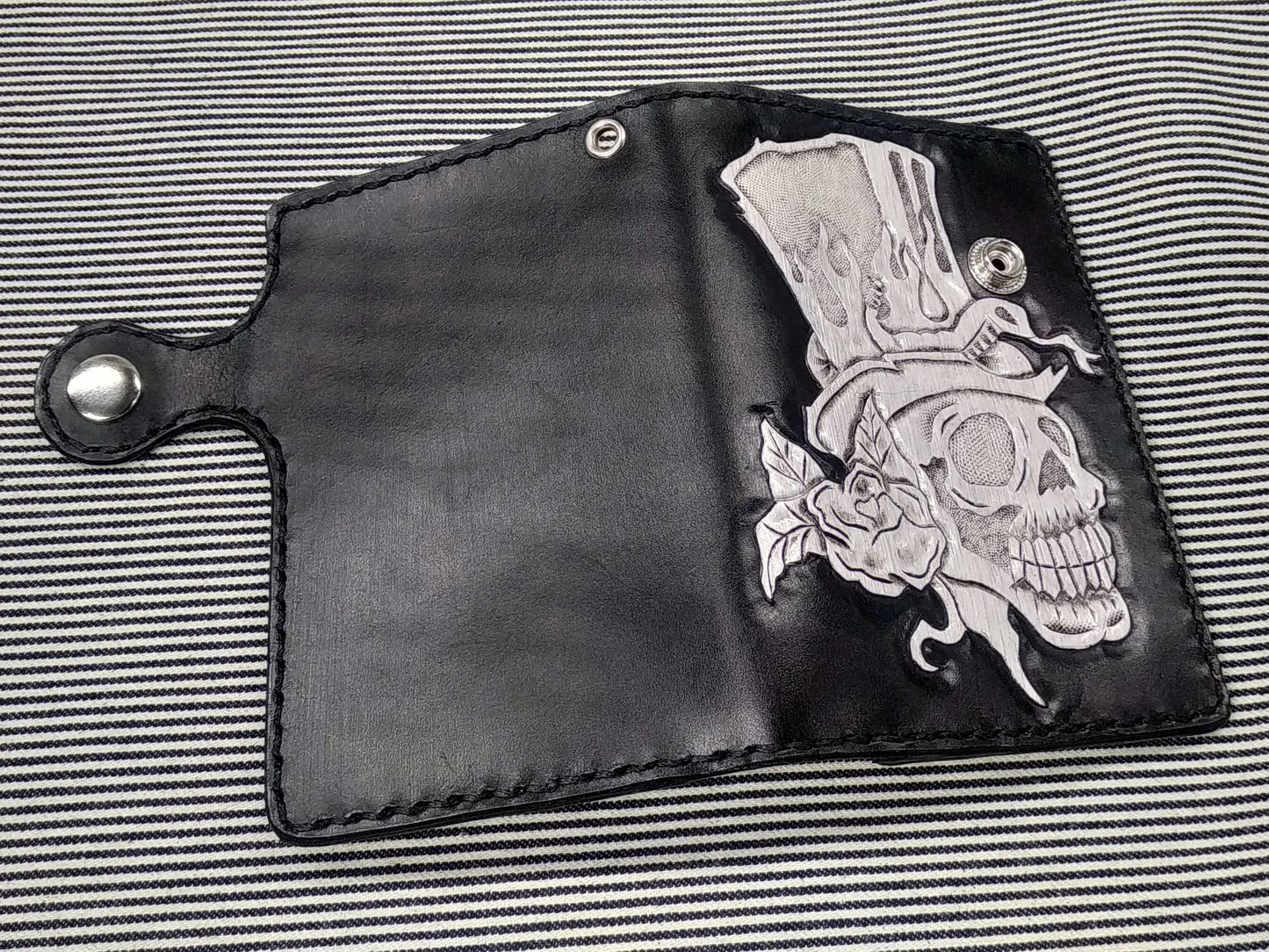 Biker-Style Leather Wallet with Hand-Engraved Skull Design