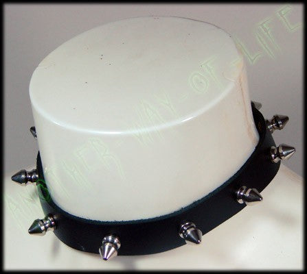Punk leather collar with 9 spikes 1 cm longAnother Way of Life