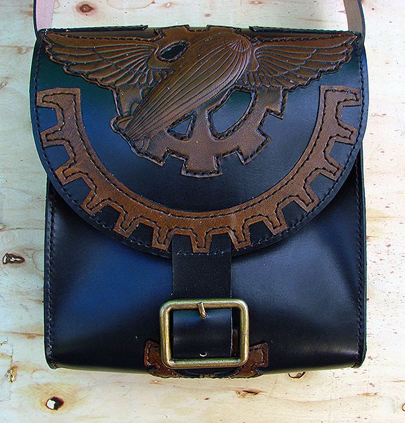 Messenger bag in cow leather steampunk zeplinAnother Way of Life