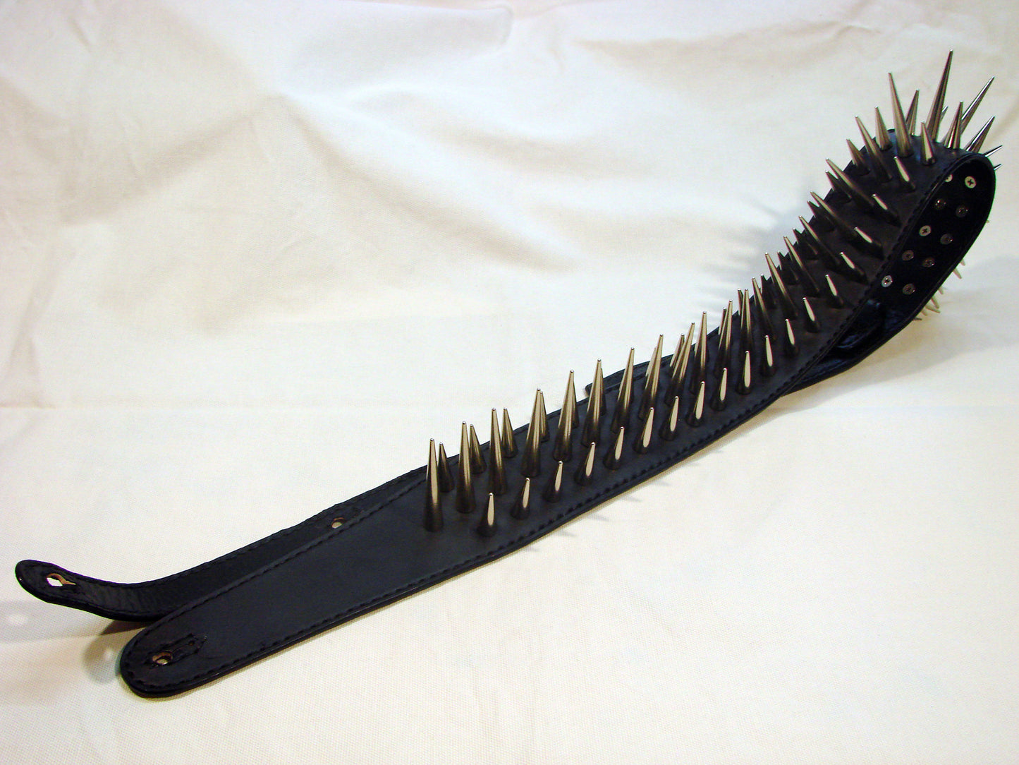 Black Leather Guitar Strap 3 rows of spikes