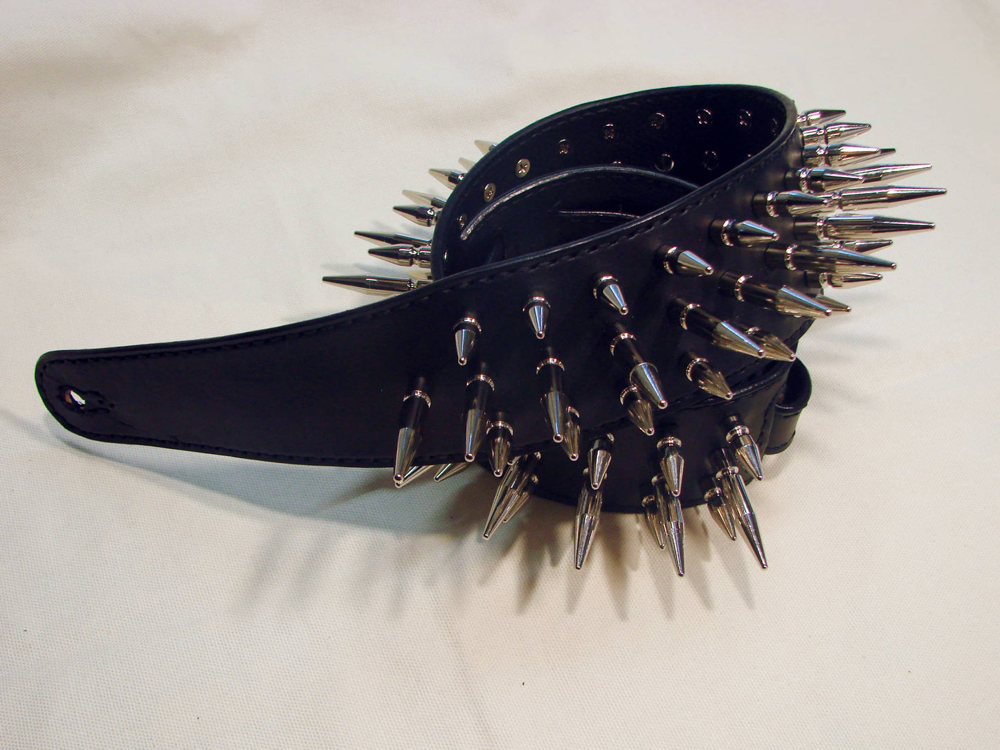 Leather Guitar Strap 3 rows of spikes